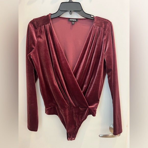 Express Velvet Bodysuit - Picture 2 of 5
